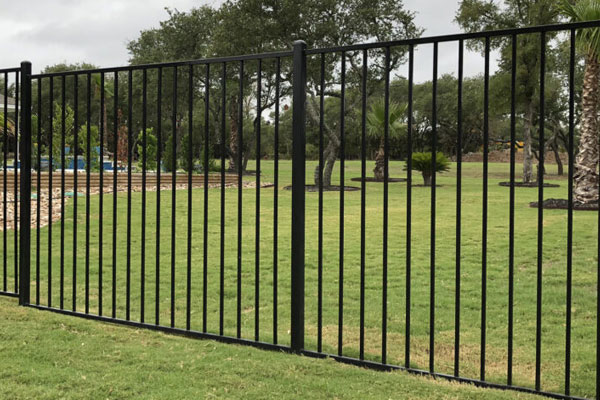 Classic Design Easily Assembled Flat Top Safety Protect Fence